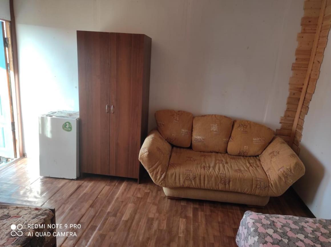 Guest House Semeiniy Ochag Lidzava Exterior foto